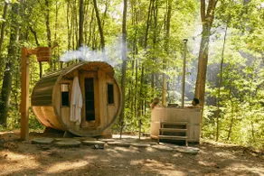 Oliver's Tiny Home In The Forest | Sauna & Hot Tub - Image 3