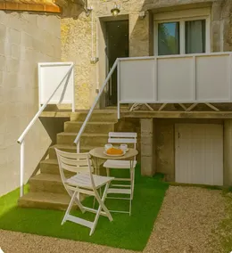 Cozy apartment in a house in Torcieu - Image 3