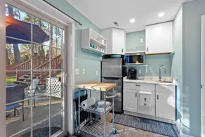 Modern North Idaho Apartment Great Location 10 Min to Downtown - Image 2