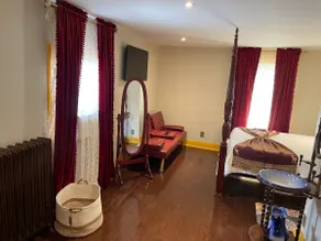 Victorian Charm Retreat - Image 5