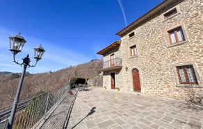 Luxurious home in Pian del Ponte - Image 3