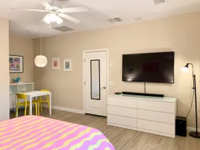 Palm Desert Casita - Image 2