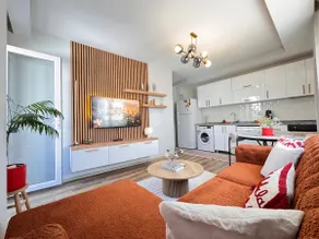Minimalist house with 2 rooms in the center, No: 4 - Image 3