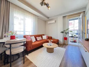 Minimalist house with 2 rooms in the center, No: 4 - Image 4