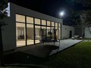 Beautiful Country Estate - Image 4