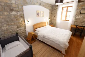 Hera Guest House 2 - Image 3