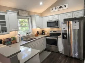 Cozy 3BR w/ Fenced Yard & Porch- Pets Welcome! - Image 4