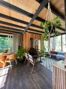 Chalet with 2 bedrooms, hydro, fireplace and waterfall - Image 3