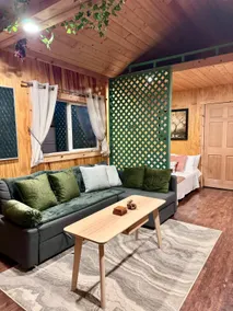 Enchanted Hollow- Cozy, Romantic Woodland Getaway - Image 5