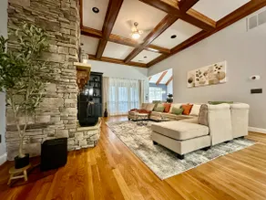 Spacious 4BR Retreat | Road Atlanta & Château Élan - Image 2