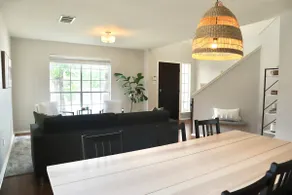 Spacious Home, Centrally Located - Image 4