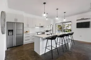 The Albens—Countryside Chic amongst the Hills - Image 3