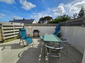 Beautifull house with parking and garden - Image 4