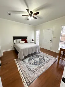 Quiet home in heart of BR! - Image 4