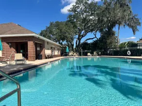 Stylish Retreat 1833sq ft/3BD/3BR Community Pool - Image 3