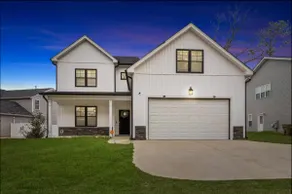Sleeps 12 |5BR | Yard + Grill | Near Raleigh DT - Image 3