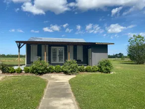 James' Little House - Image 5