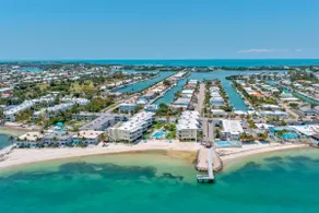 Ocean Oasis!OceanView-Private Beach/Pool/TikiHuts - Image 5
