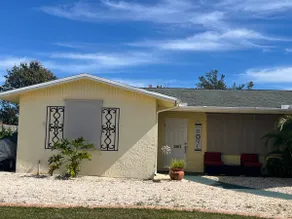 Studio w/private entrance. No cleaning fee. Fair $ - Image 4