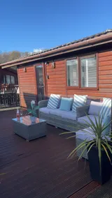 Lakeside Lodge with hot tub - Image 3