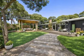 Blairgowrie Coastal Haven – Pet & Family Retreat - Image 2