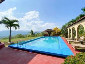 Private home w/pool and nature, 20 min from beach - Image 2
