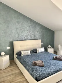 Silver Penthouse - Image 4