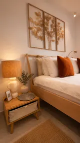 Quiet and charming loft by Kate - Image 3
