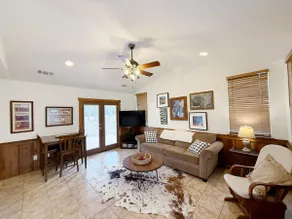 Spacious & Serene Country Gem near The Ranch - Image 4