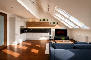 Quite Loft with Balcony and 3 Air Conditioners - Image 3