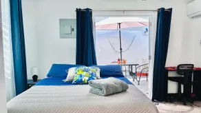 Romantic Couples Retreat Near the Sea - Image 3