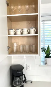 Modern, cozy laneway house, 2 bedroom/2 full baths - Image 4