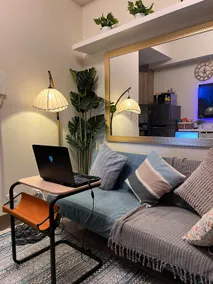 Cozy Vibrant Staycation Netflix Wifi Mandaluyong - Image 2