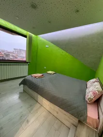 Sunny & Stylish Apartment - Image 4