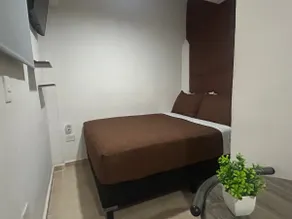 Small Zona Hotelera - Image 2