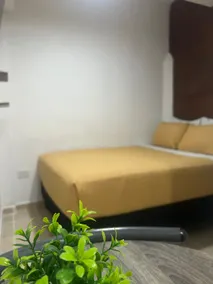 Small Zona Hotelera - Image 4