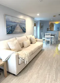 Cozy & Quiet - Walk To Beach~NEW Beds! - Image 2