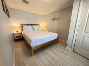 Cozy & Quiet - Walk To Beach~NEW Beds! - Image 5