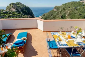 Stunning view over sea and Amalfi-free parking - Image 5