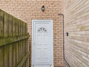 West Midlands Modern guests home by City centre - Image 4