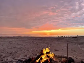 Beachfront Lake Cottage- Kayaks/Firepit/Stargazing - Image 2