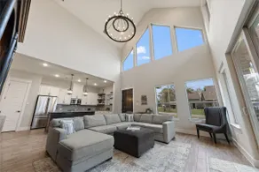Miller's Cove on Lake Texoma! Luxury Lakeview Home! - Image 2