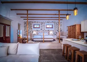 SELO Luxury Suite - Image 2