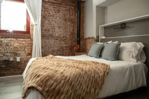 1 Bedroom Suite Downtown Elkin Yadkin Valley - Image 2