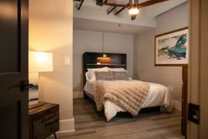 2 Bedroom Townhouse Downtown Elkin Yadkin Valley - Image 2