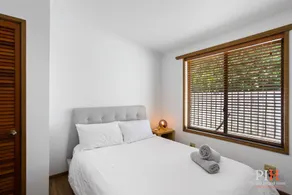Private Gate to Beach Sleeps 10 - Image 3