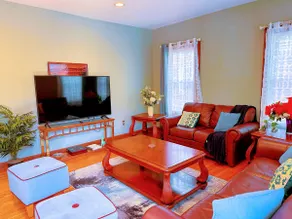 Cozy Allentown Home - Image 5
