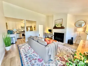 Chic & Cozy Oakland Getaway! - Image 3