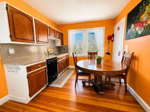 IMPRESSIONANTE RENOVATED SUNNY 1400SF 4/5BED/2BATH APARTAMENTO Vitoriano! - Image 5
