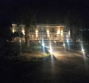 Amentas luxury Apartments - Image 2